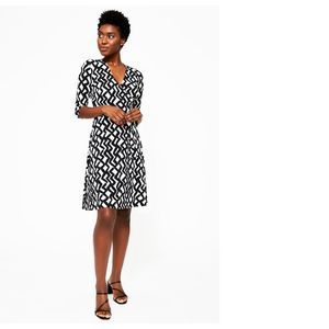 Leota Women's Perfect Wrap Dress In Zig Zag